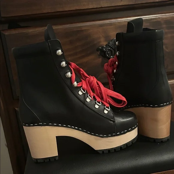 Swedish Hasbeens Red Lace-Up Women's Boots. Size 37. - Picture 6 of 8